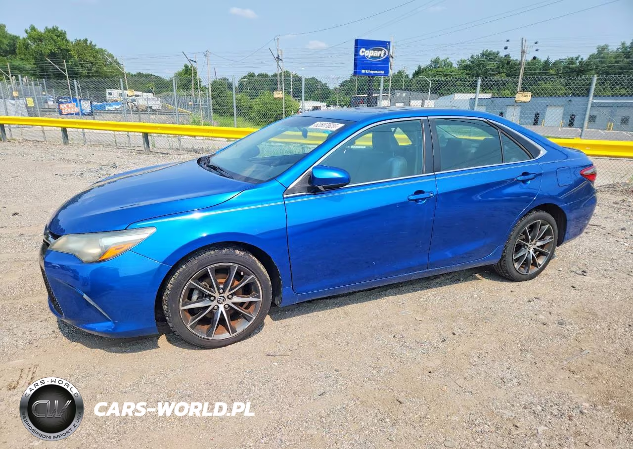 2016 Toyota Camry Special Edition