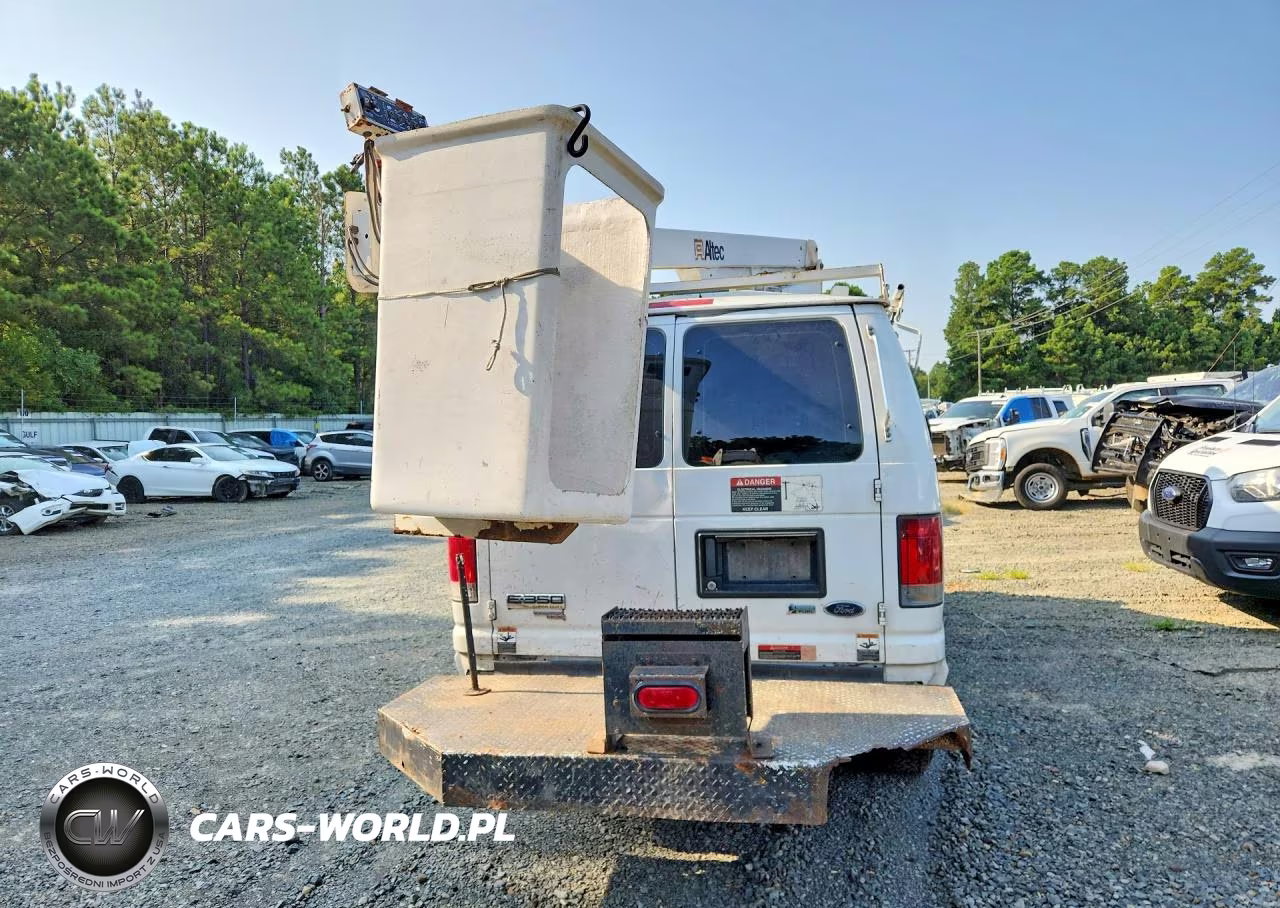 2011 Ford E350 Van With Bucket Lift VIN:1FTSE3EL5BDB31161 - 6