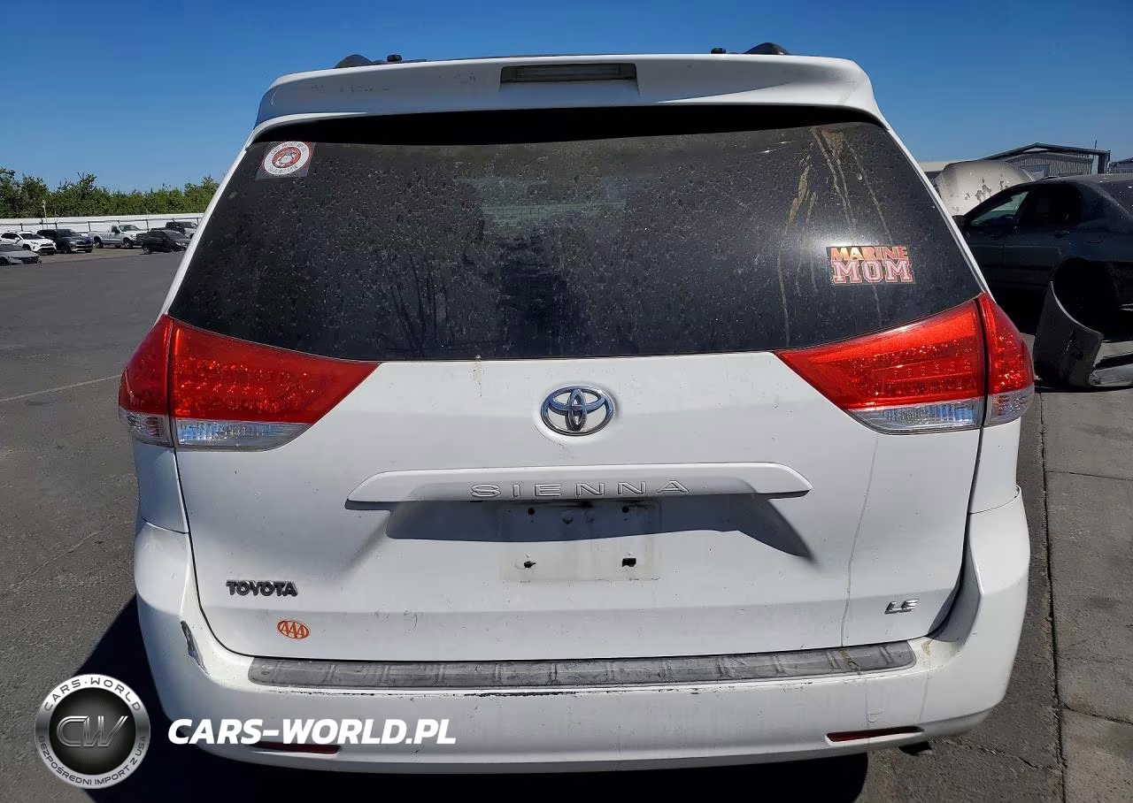 2011 Toyota Sienna Le VIN:5TDKK3DC5BS097429 - 6