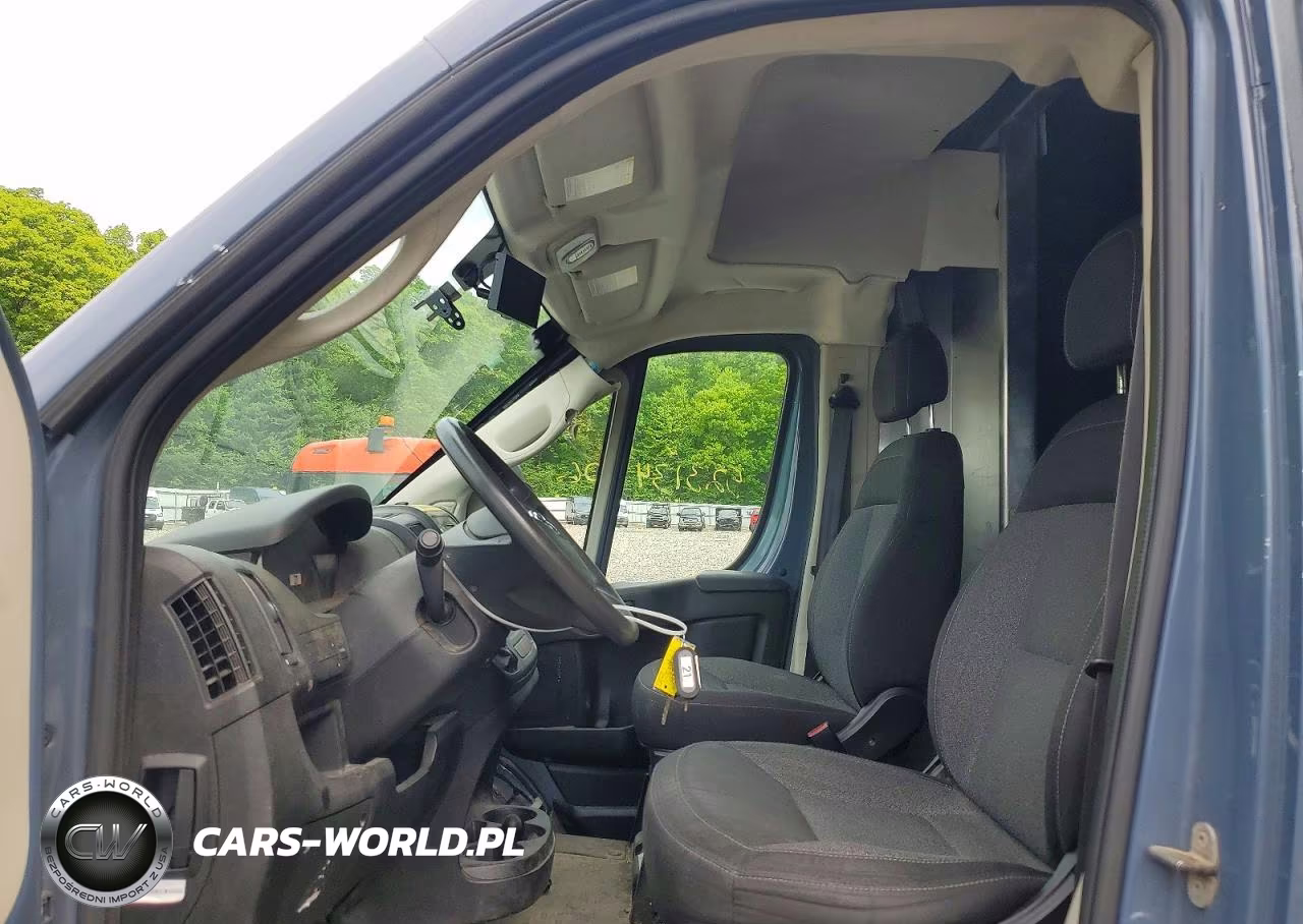 2019 Ram Promaster 3500 Delivery Van VIN:3C6URVJGXKE558665 - 7