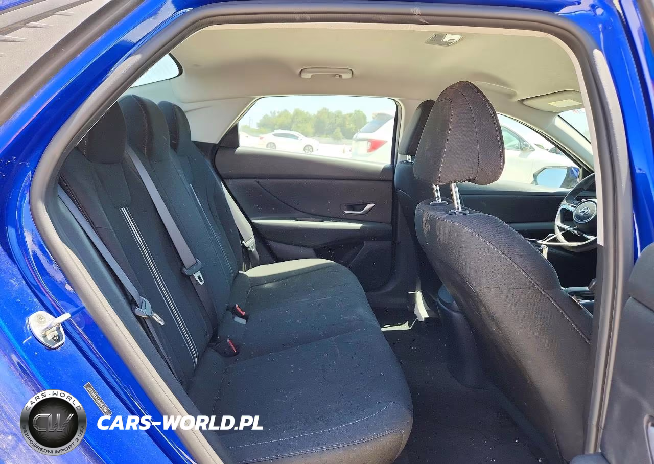 2021 Hyundai Elantra Sel VIN:5NPLM4AG4MH031166 - 10