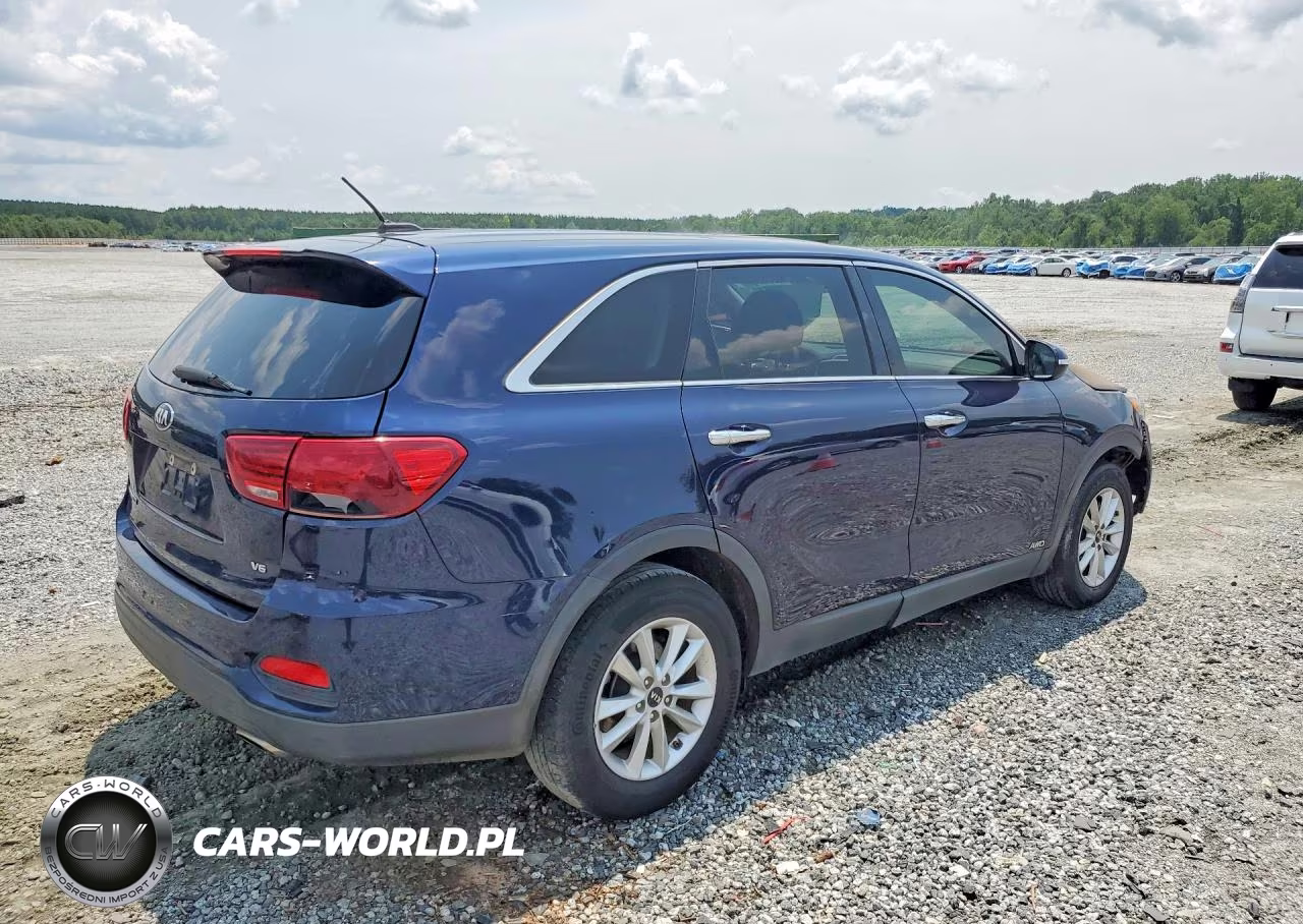 2020 Kia Sorento S VIN:5XYPGDA57LG614635 - 3