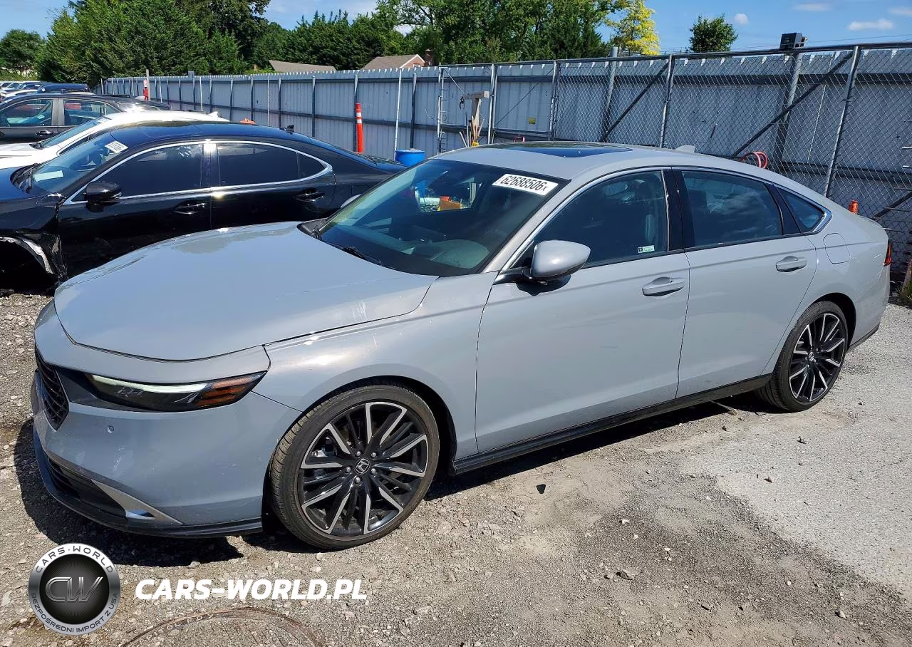 2023 Honda Accord Touring Hybrid – zdjęcie 1 z 12