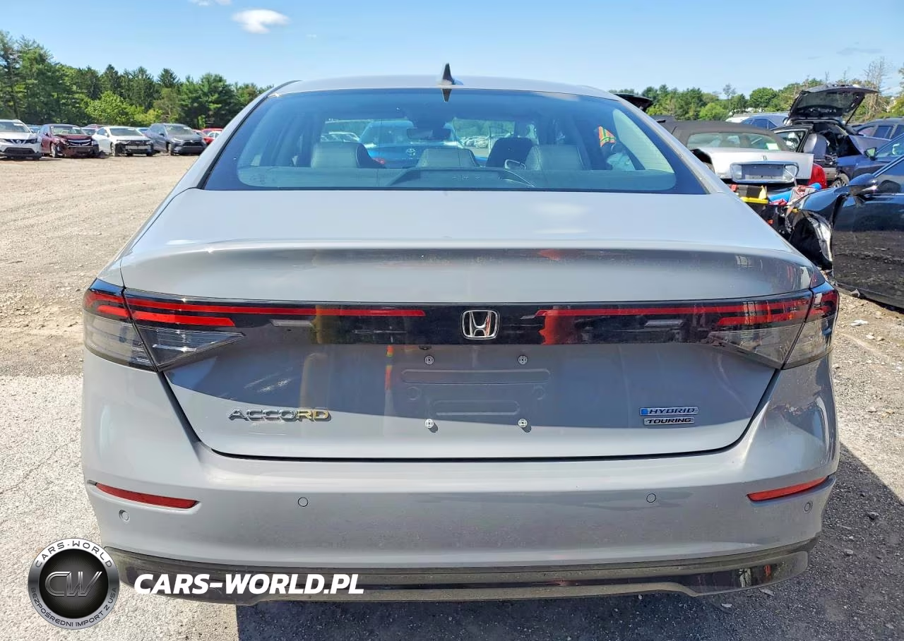 2023 Honda Accord Touring Hybrid VIN:1HGCY2F81PA032508 - 6