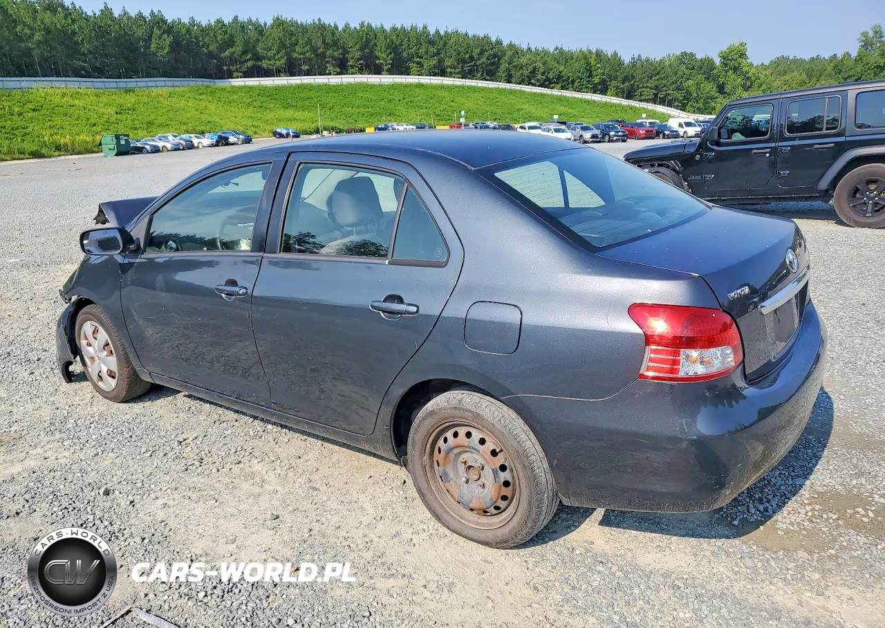 2007 Toyota Yaris Base VIN:JTDBT923471111232 - 2