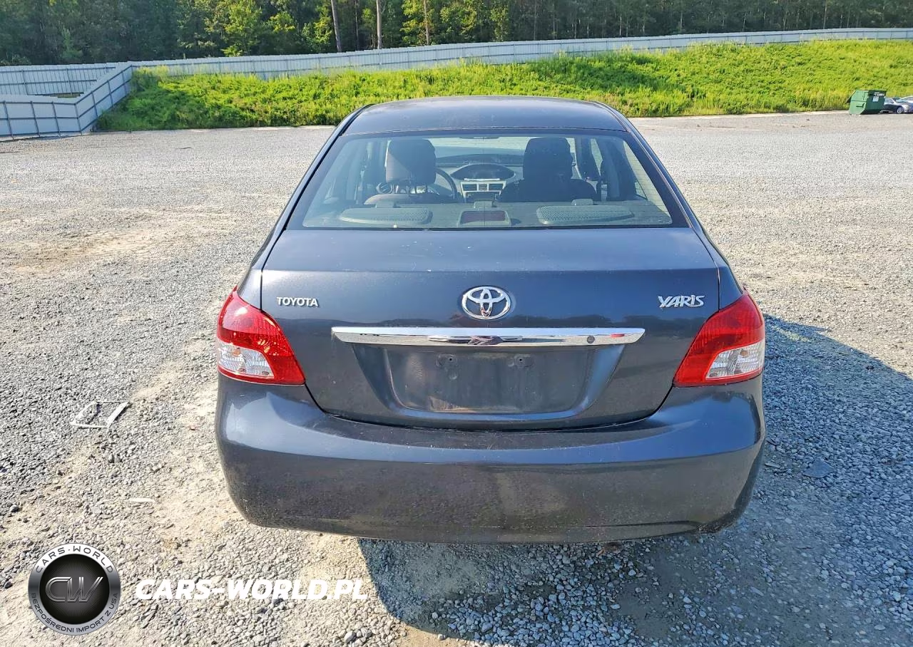 2007 Toyota Yaris Base VIN:JTDBT923471111232 - 6
