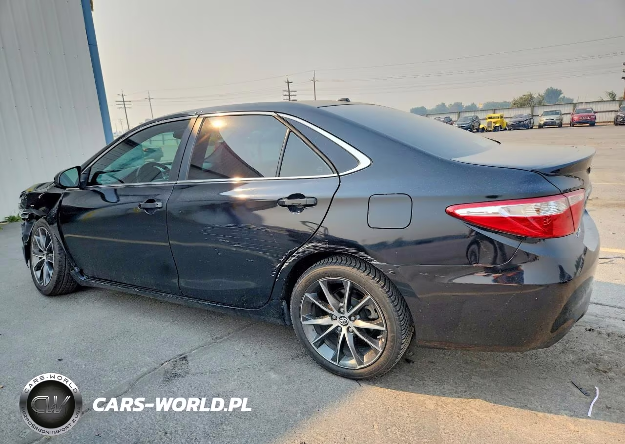 2015 Toyota Camry Xse VIN:4T1BF1FK5FU052033 - 2