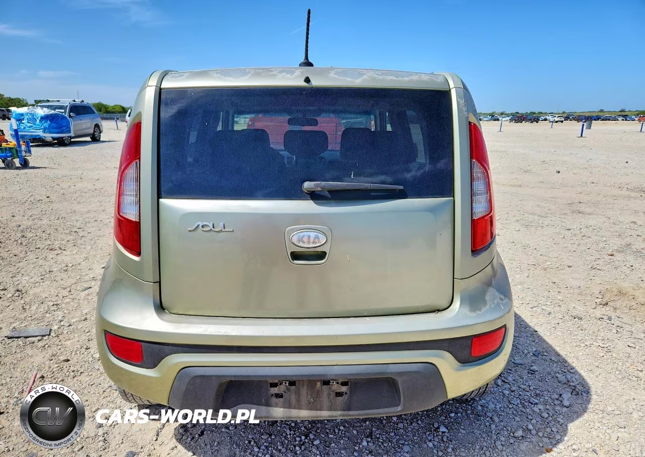 2012 Kia Soul Base VIN:KNDJT2A54C7360059 - 6