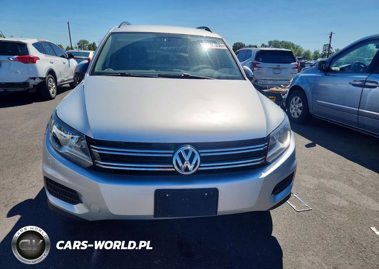 2017 Volkswagen Tiguan S VIN:WVGBV7AX2HK051719 - 5