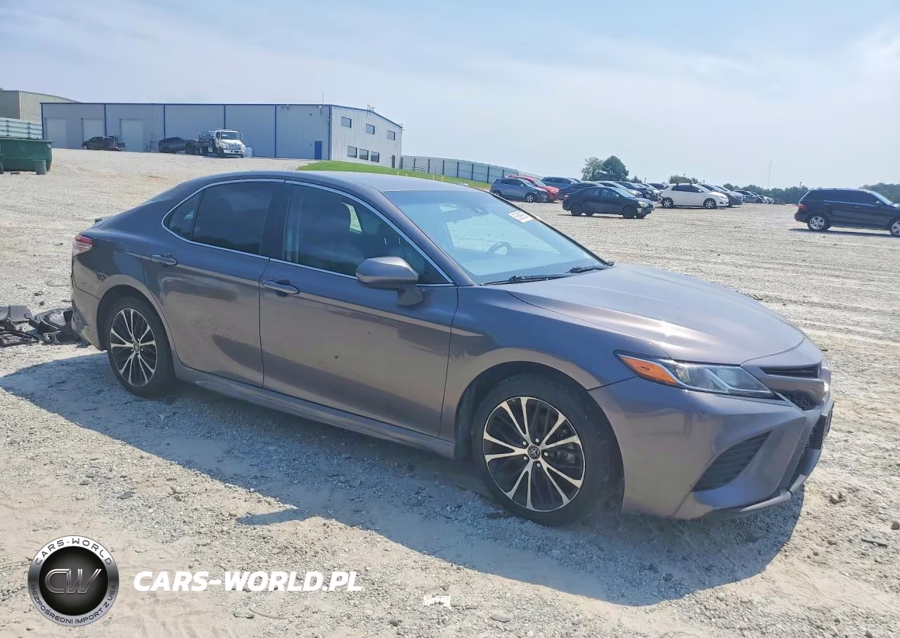 2020 Toyota Camry Se VIN:4T1G11AK2LU347307 - 4