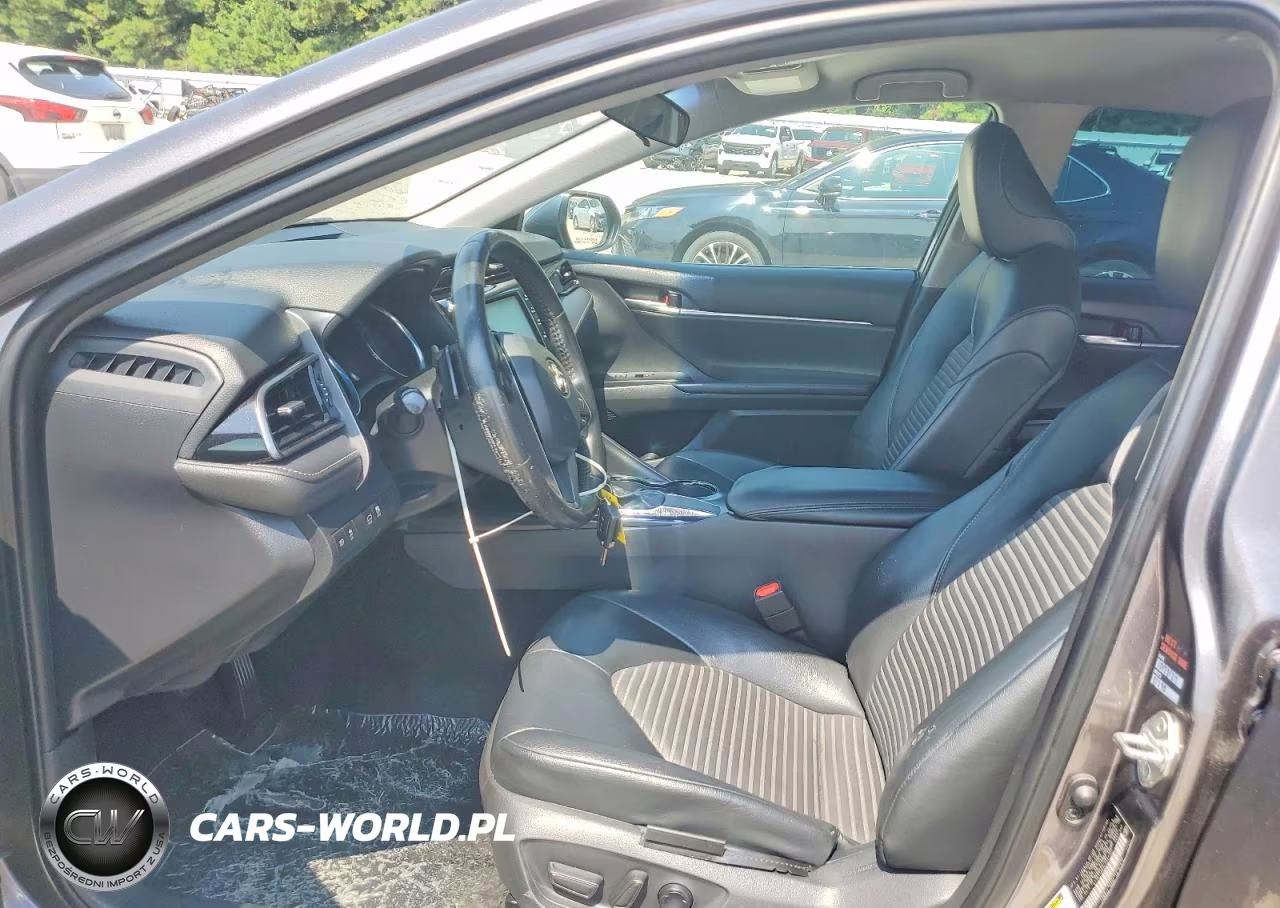 2020 Toyota Camry Se VIN:4T1G11AK2LU347307 - 7