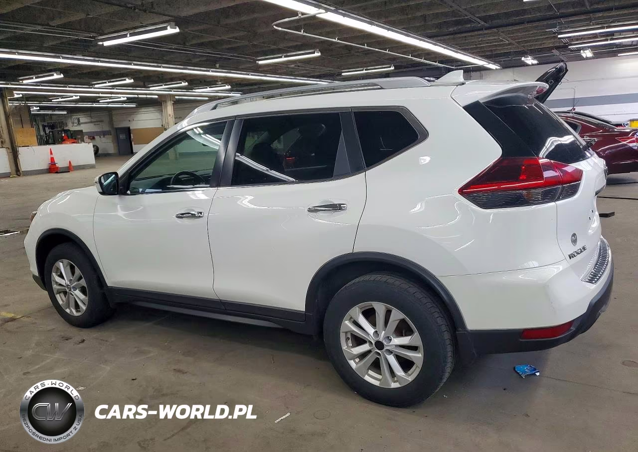 2018 Nissan Rogue S VIN:5N1AT2MV1JC810780 - 2