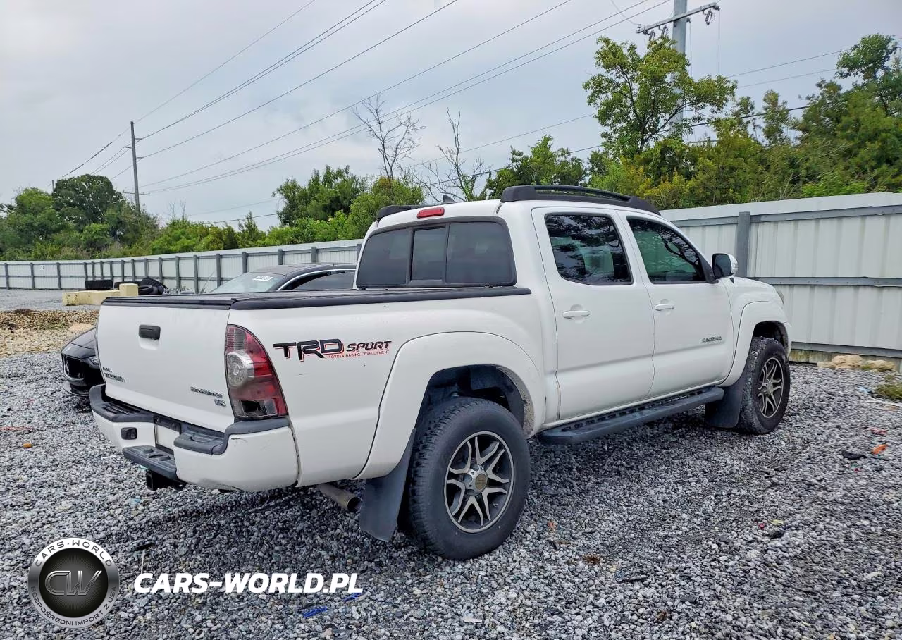 2014 Toyota Tacoma Double Cab Prerunner VIN:5TFJU4GN4EX051484 - 3