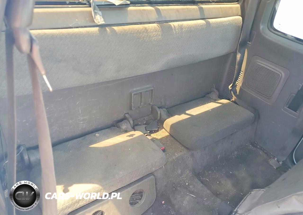 1996 Toyota Tacoma Base VIN:4TAVL52N5TZ192613 - 10