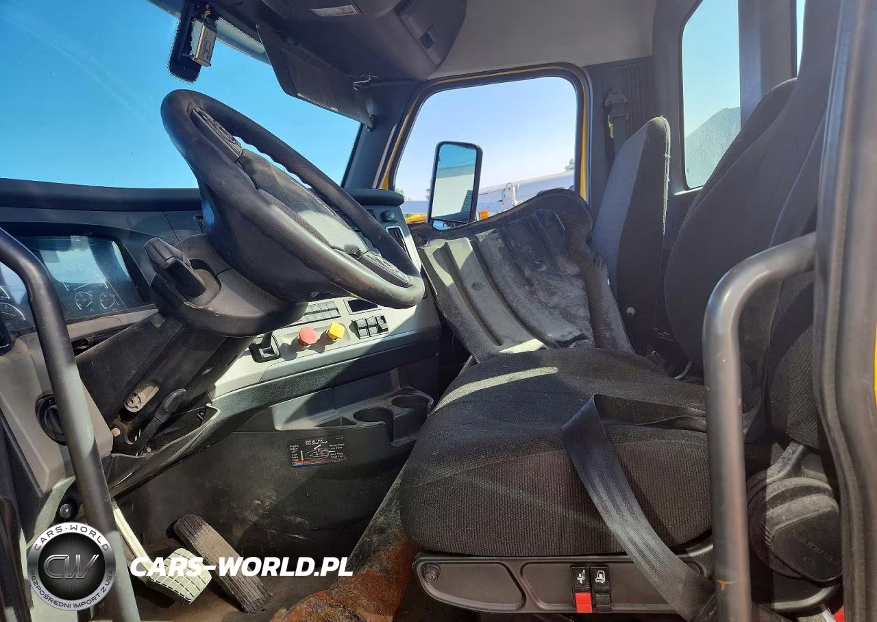2020 Freightliner Cascadia 1 - Semi Truck VIN:3AKJHLDV1LSLP5626 - 7