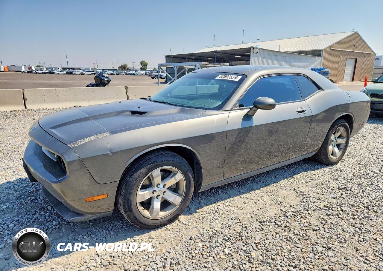 2009 Dodge Challenger Se