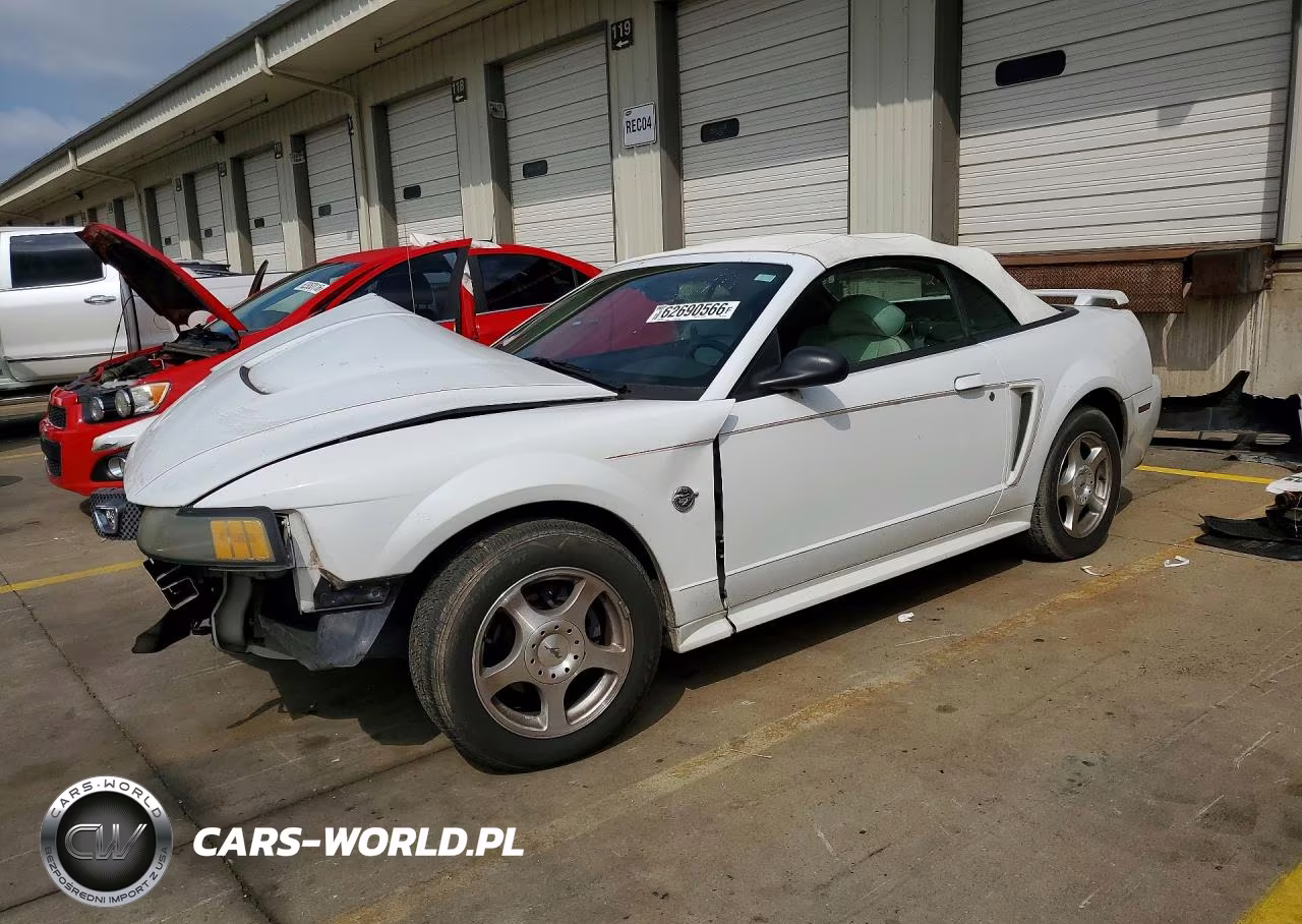 2004 Ford Mustang
