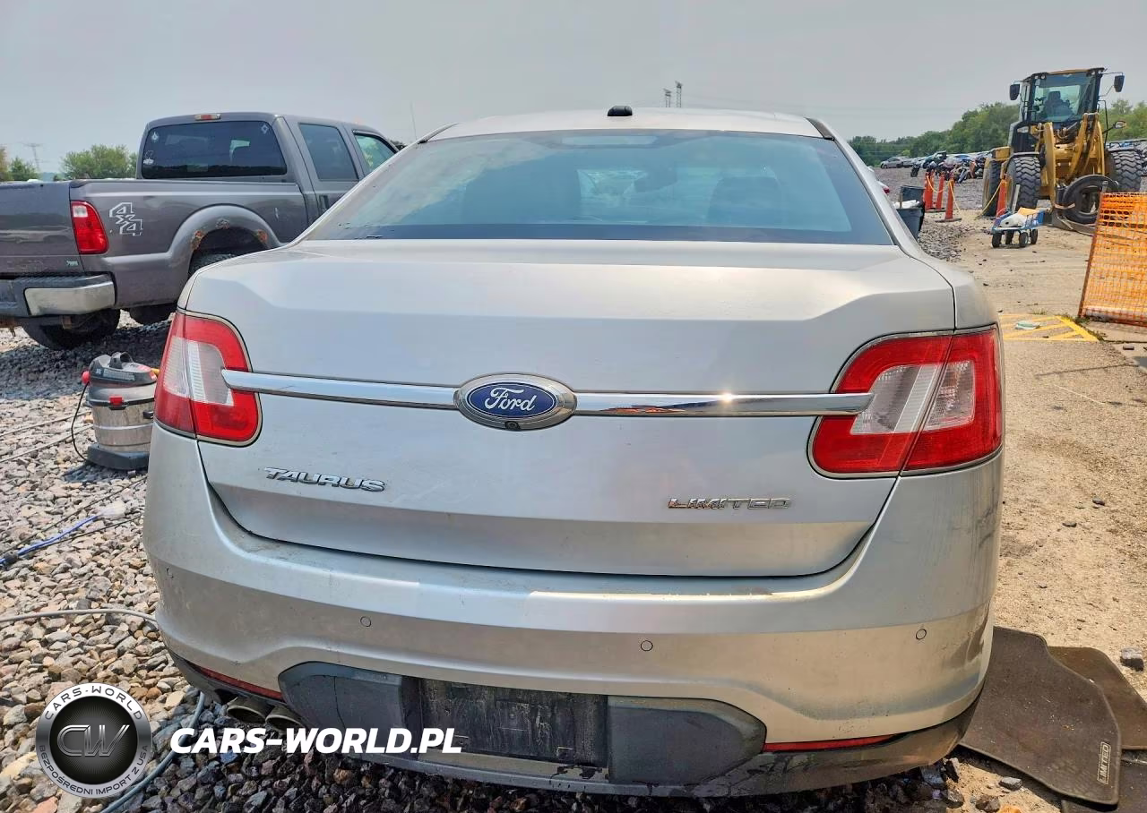 2010 Ford Taurus Limited VIN:1FAHP2FW4AG161827 - 6