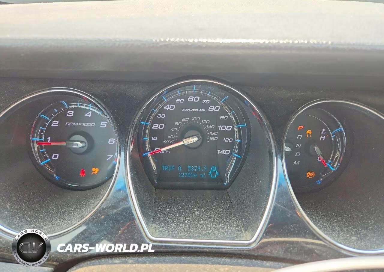 2010 Ford Taurus Limited VIN:1FAHP2FW4AG161827 - 9