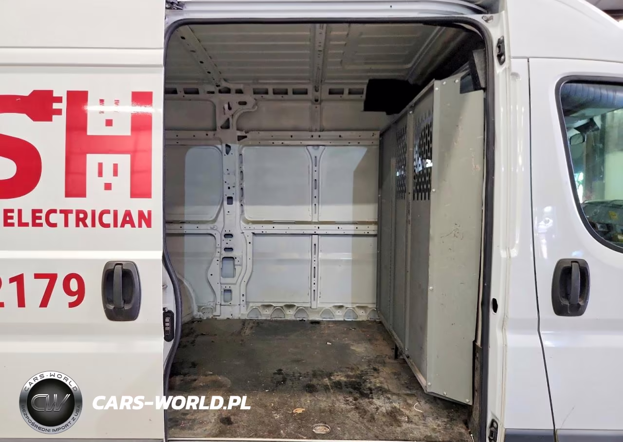 2017 Ram Promaster 2500 Delivery Van VIN:3C6TRVCG9HE528705 - 11