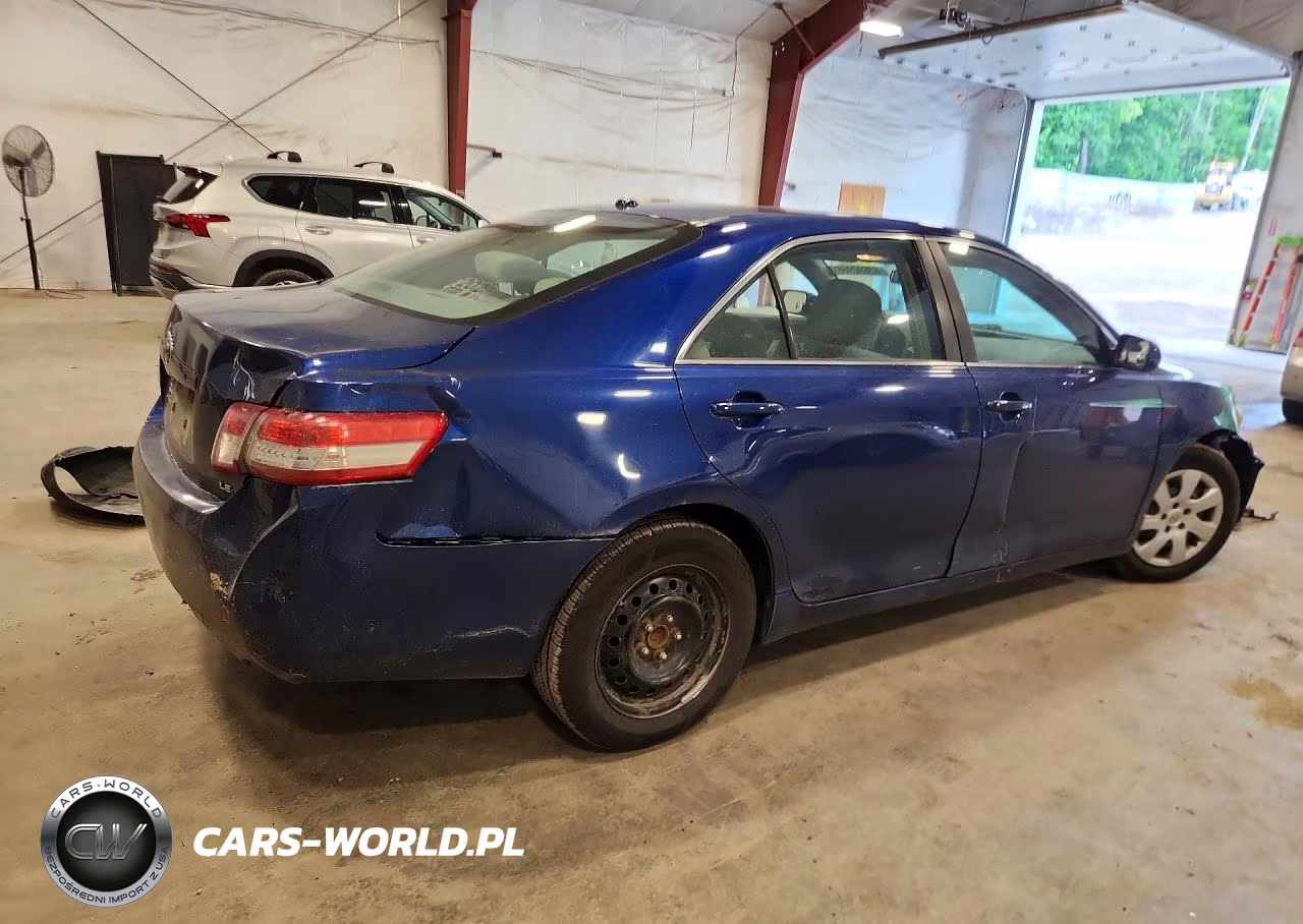 2010 Toyota Camry Le VIN:4T4BF3EK9AR061118 - 3