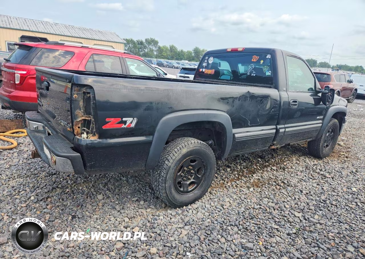 2000 Chevrolet Silverado K1500 VIN:1GCEK14T1YE120463 - 3