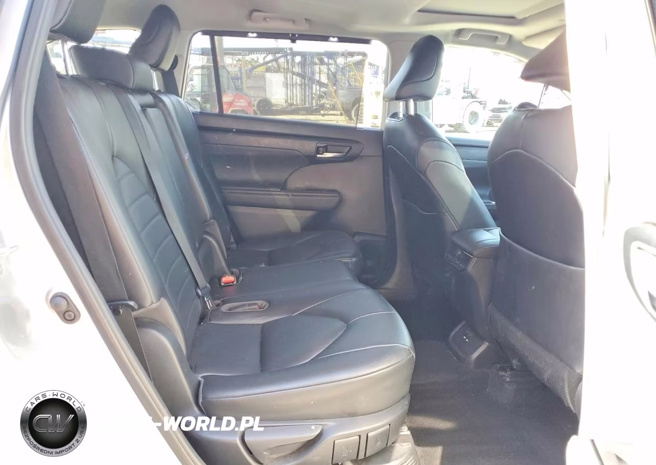 2021 Toyota Highlander Hybrid Xle VIN:5TDHARAH1MS506254 - 11