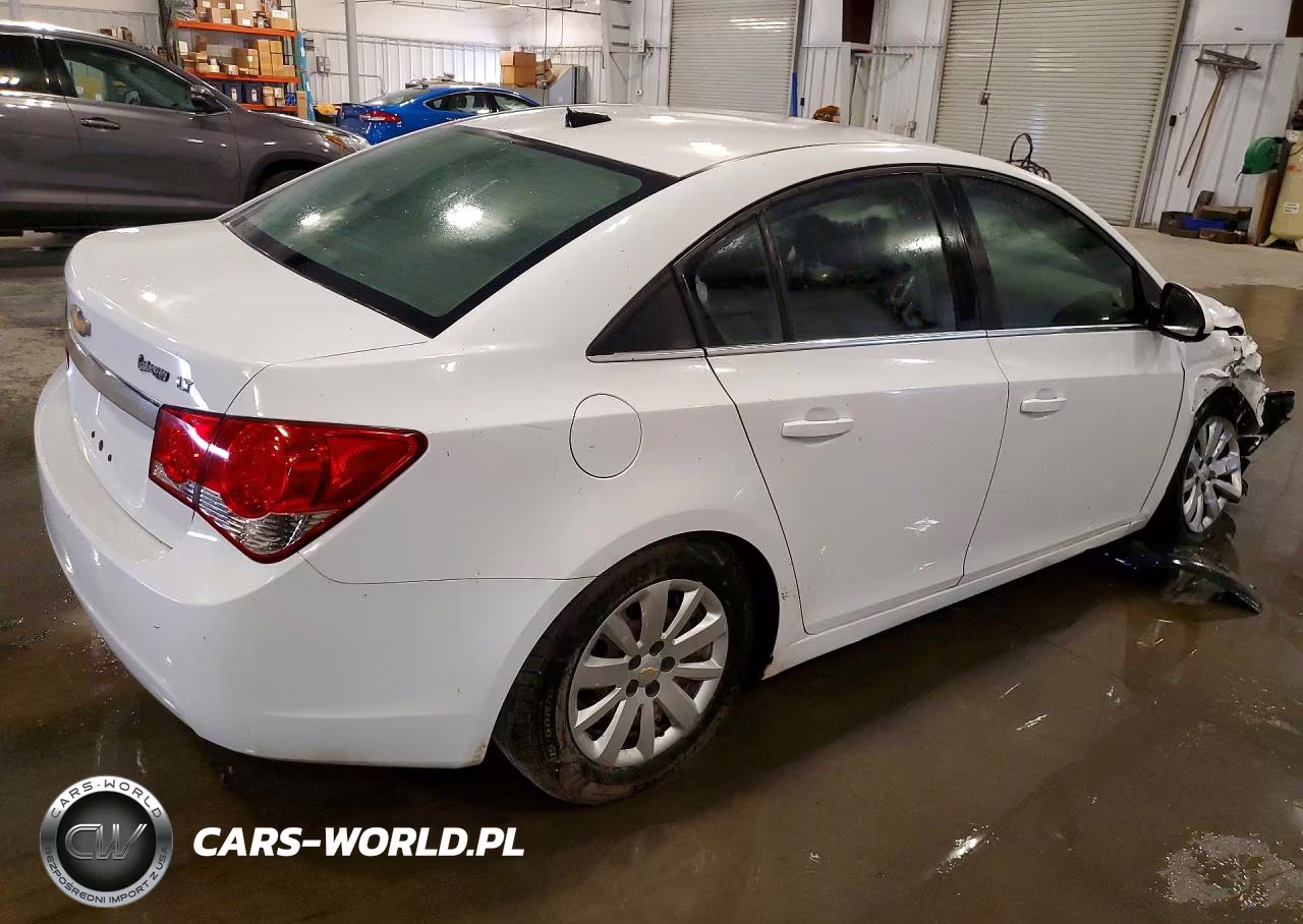 2011 Chevrolet Cruze Lt VIN:1G1PF5S90B7250038 - 3