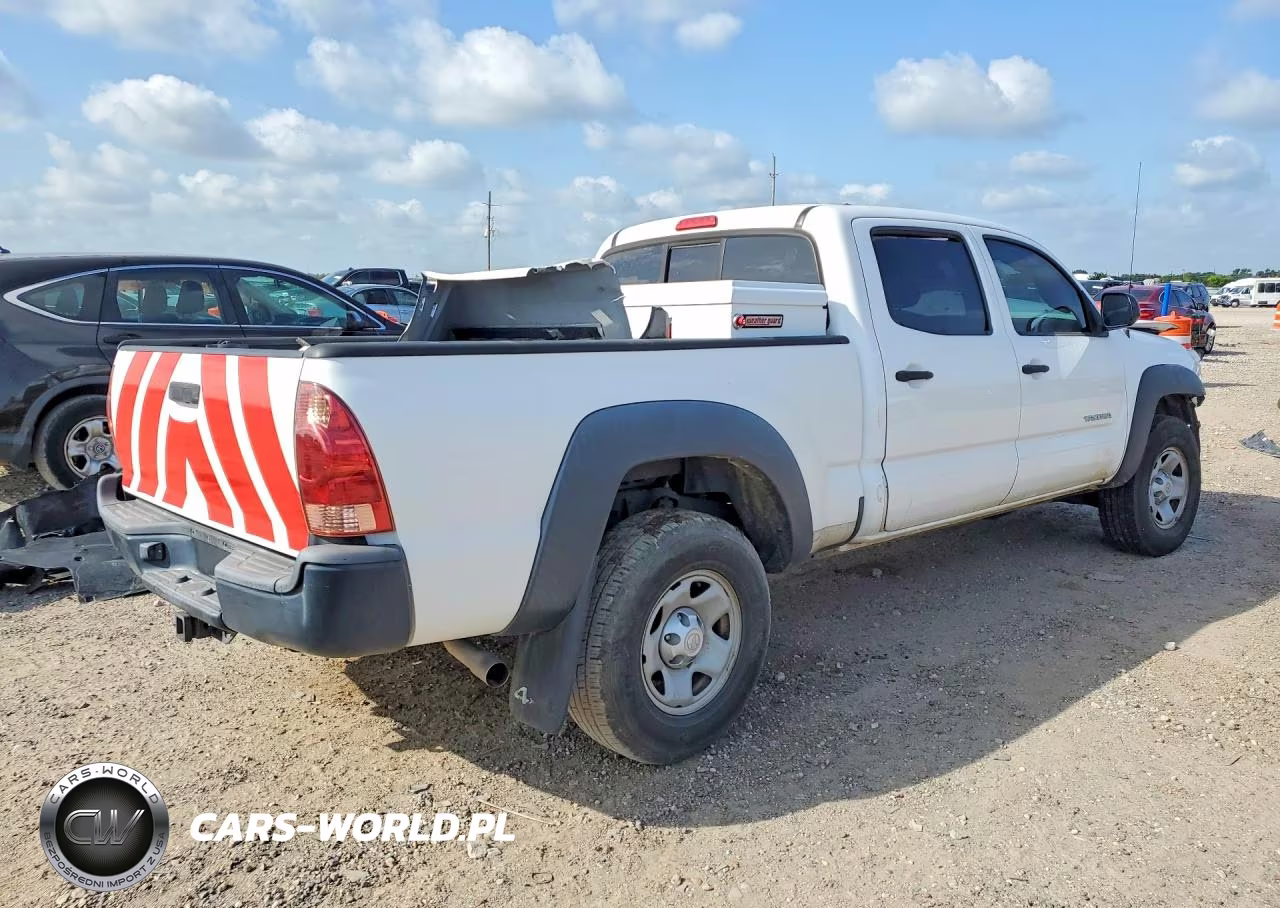 2015 Toyota Tacoma Double Cab Long Bed VIN:5TFMU4FN1FX033069 - 3