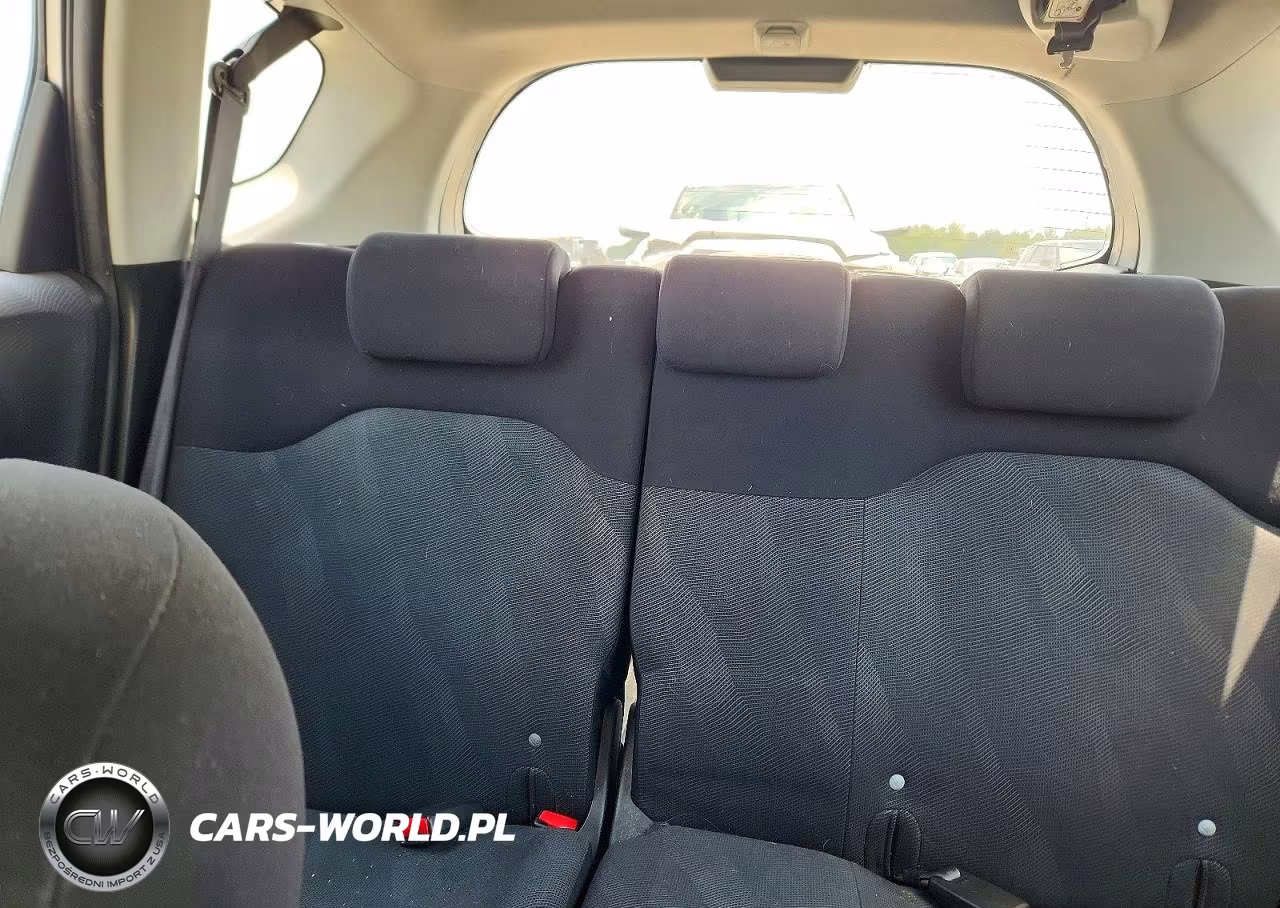 2010 Honda Fit Sport VIN:JHMGE8H48AC006164 - 10