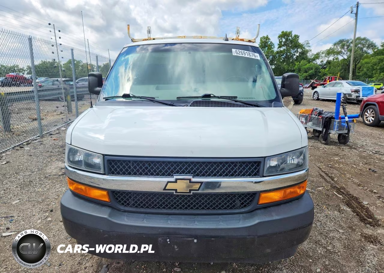 2019 Chevrolet Express G2500 VIN:1GCWGAFP7K1243799 - 5