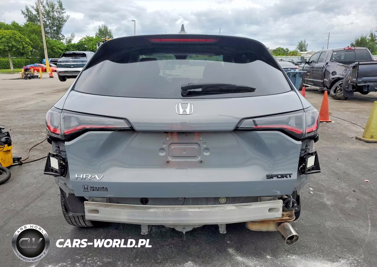 2025 Honda Hr-V Sport VIN:3CZRZ1H58SM703990 - 6
