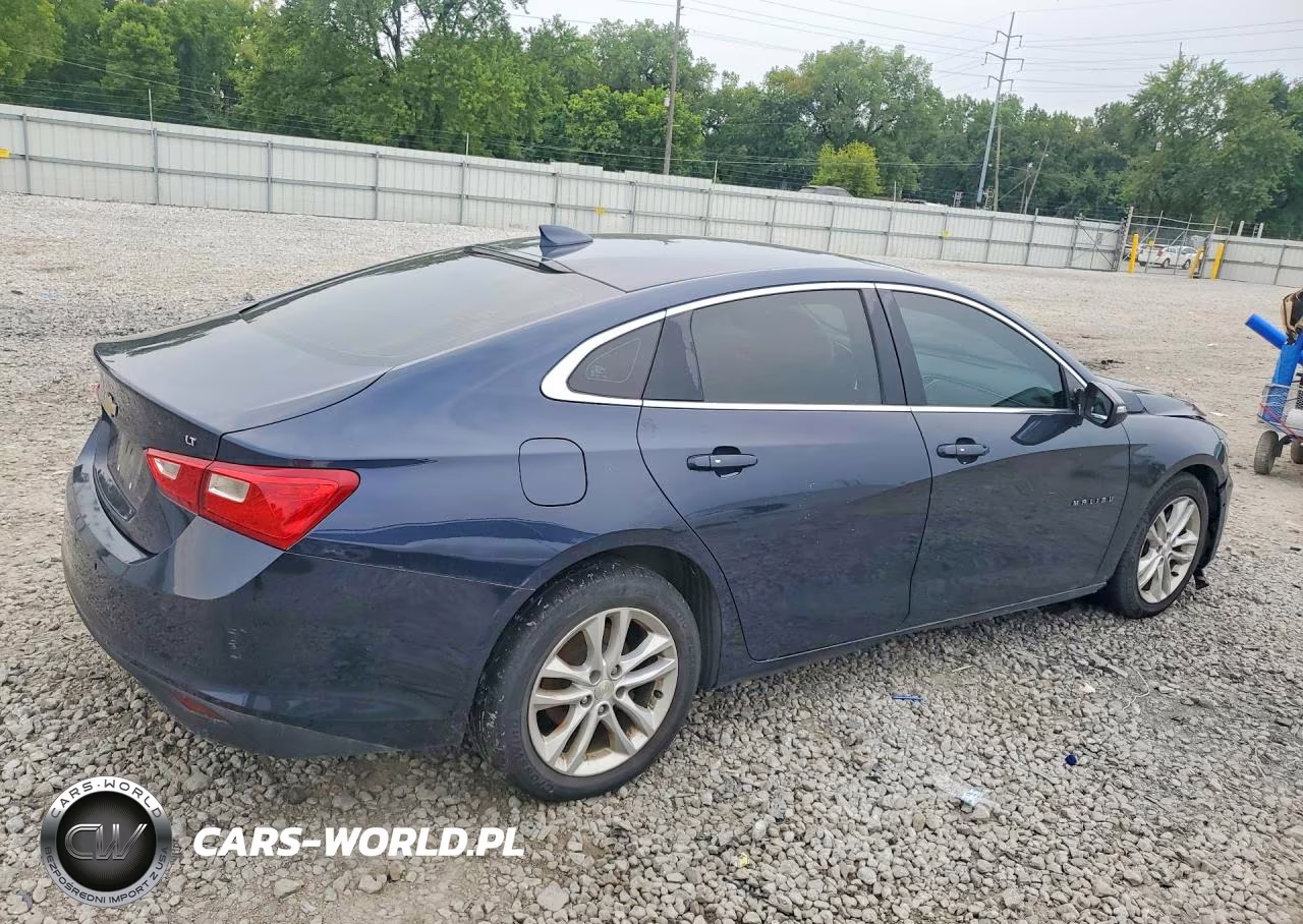 2018 Chevrolet Malibu Lt VIN:1G1ZD5ST6JF166322 - 3