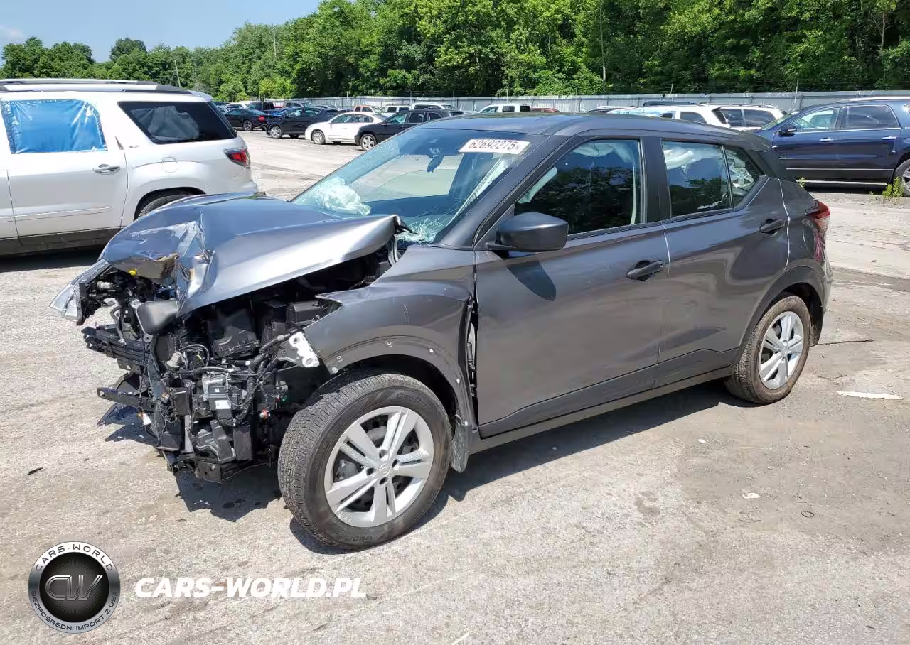 2023 Nissan Kicks S