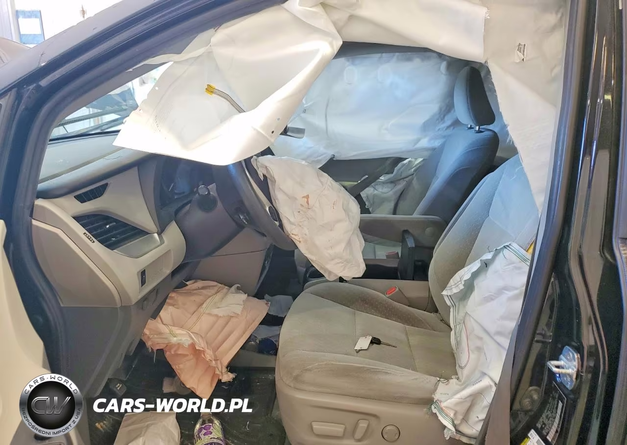 2020 Toyota Sienna Le VIN:5TDKZ3DC5LS031296 - 7