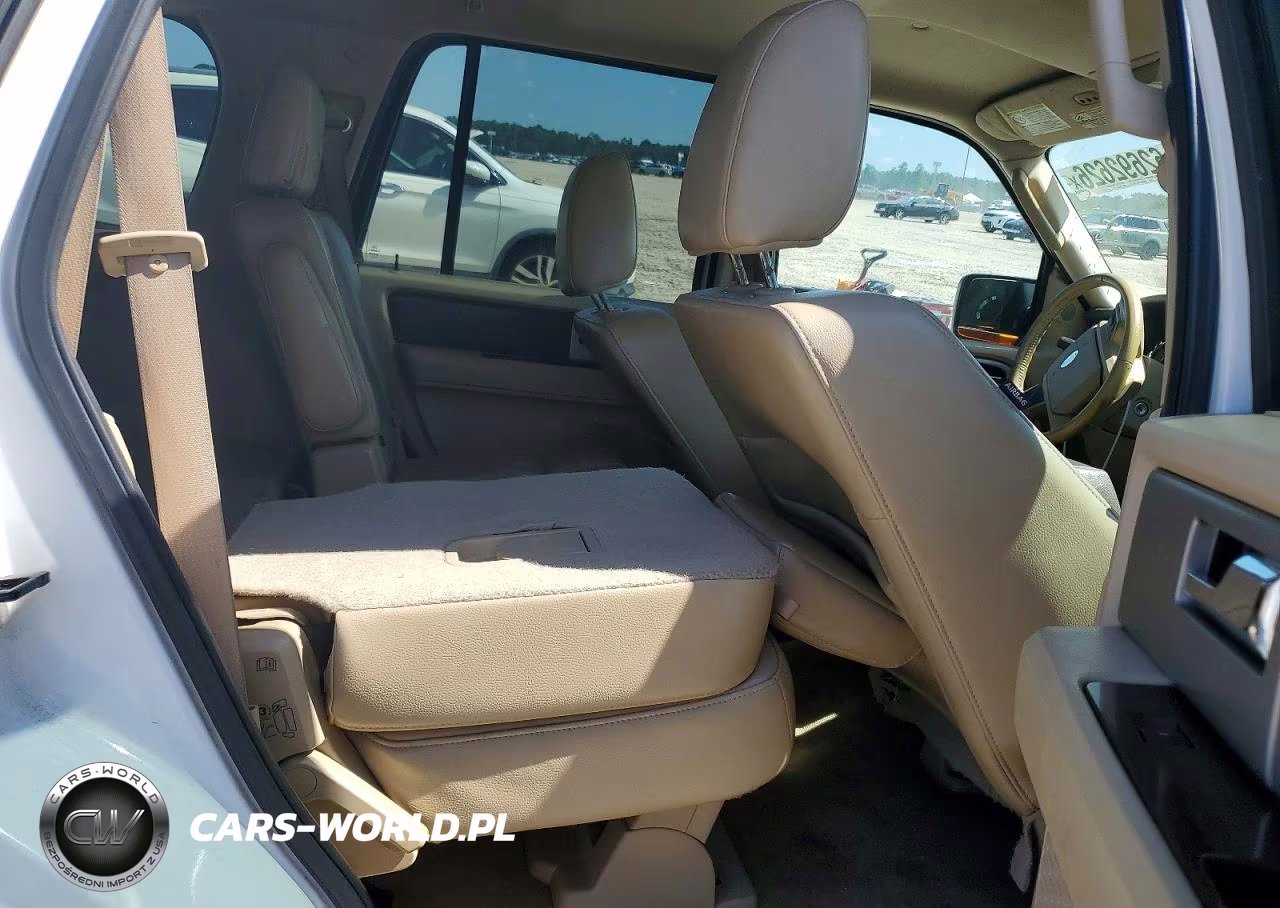 2011 Ford Expedition Xlt VIN:1FMJU1H51BEF46404 - 11