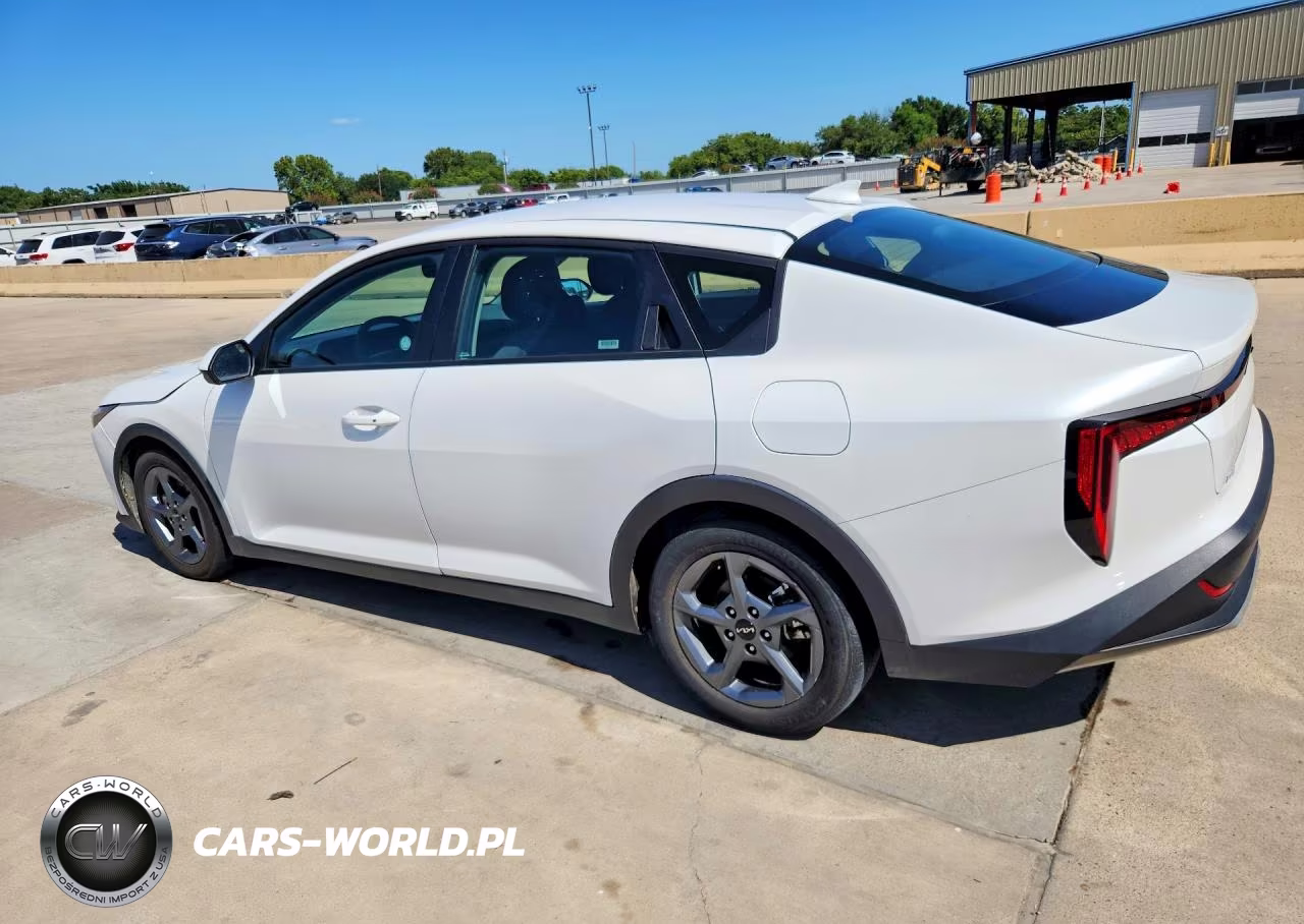 2025 Kia K4 Lxs VIN:3KPFT4DE3SE034149 - 2