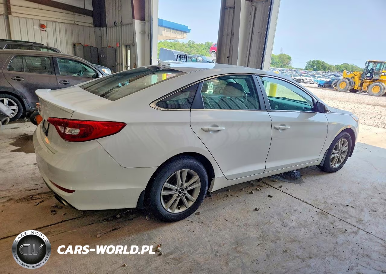 2015 Hyundai Sonata Se VIN:5NPE24AF8FH188434 - 3