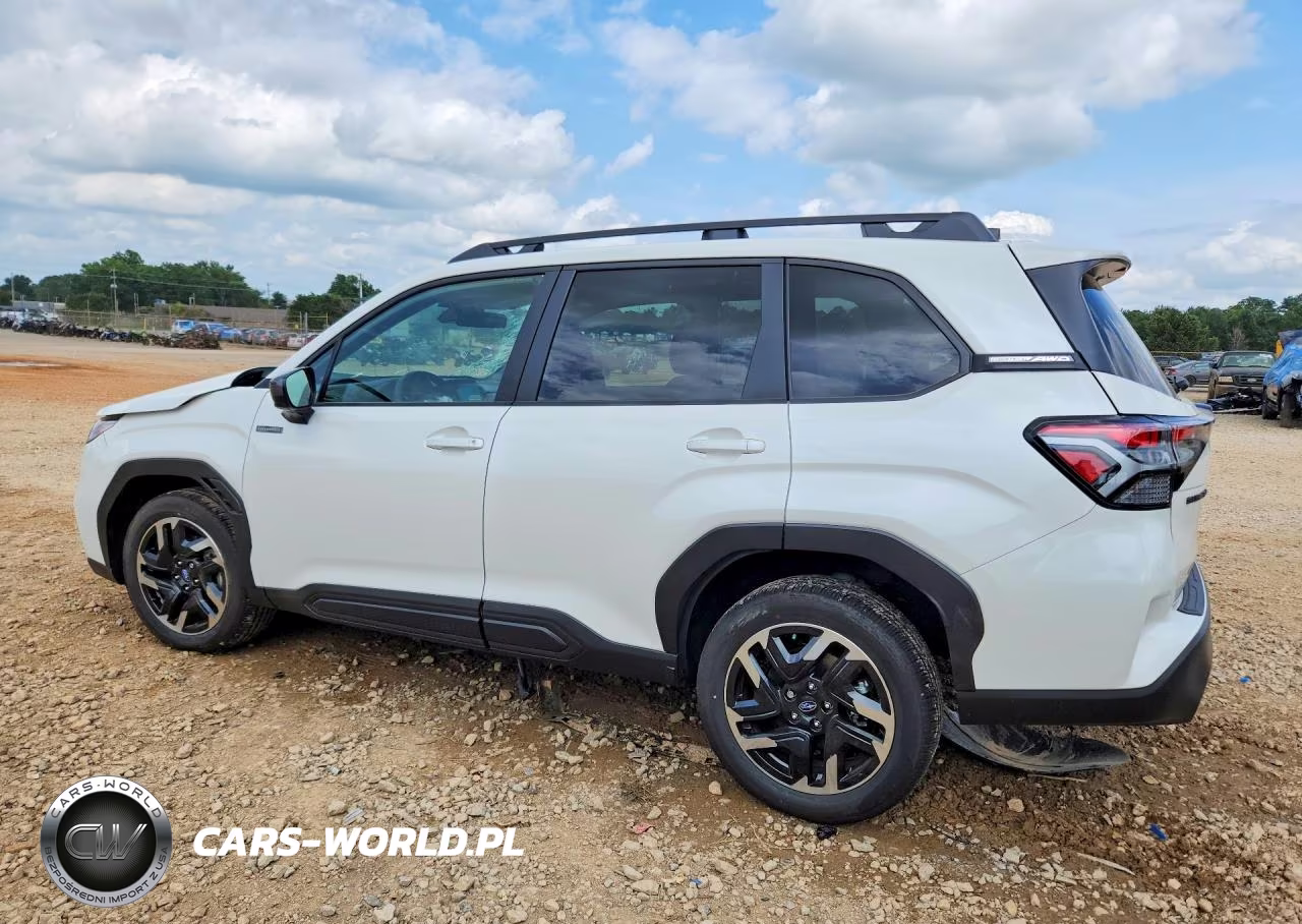 2025 Subaru Forester Premium VIN:JF2SLSED5SH440051 - 2