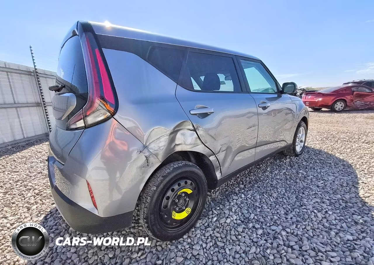 2025 Kia Soul Lx VIN:KNDJ23AU0S7935658 - 3