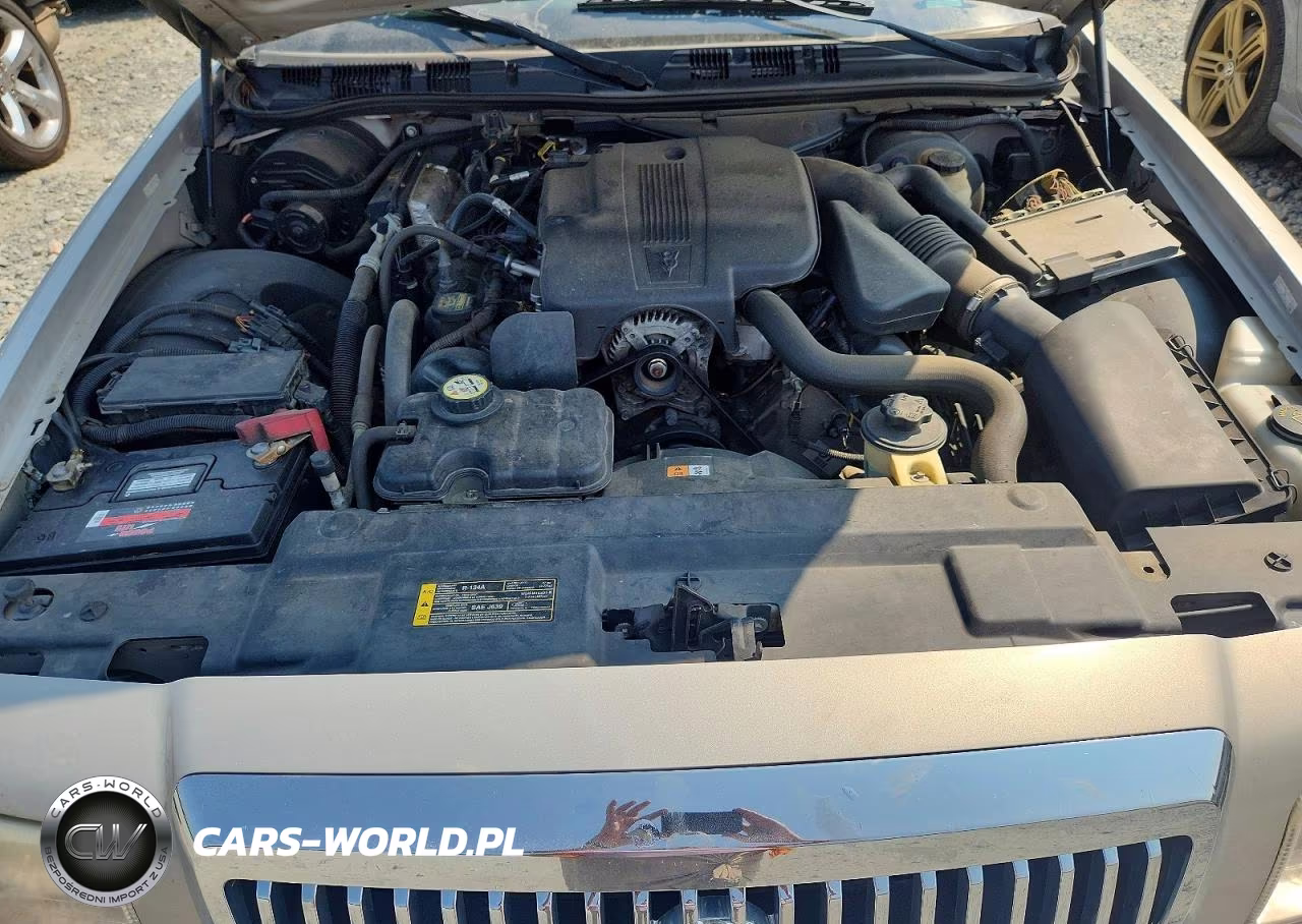 2009 Mercury Grand Marquis Ls VIN:2MEHM75V39X600996 - 11