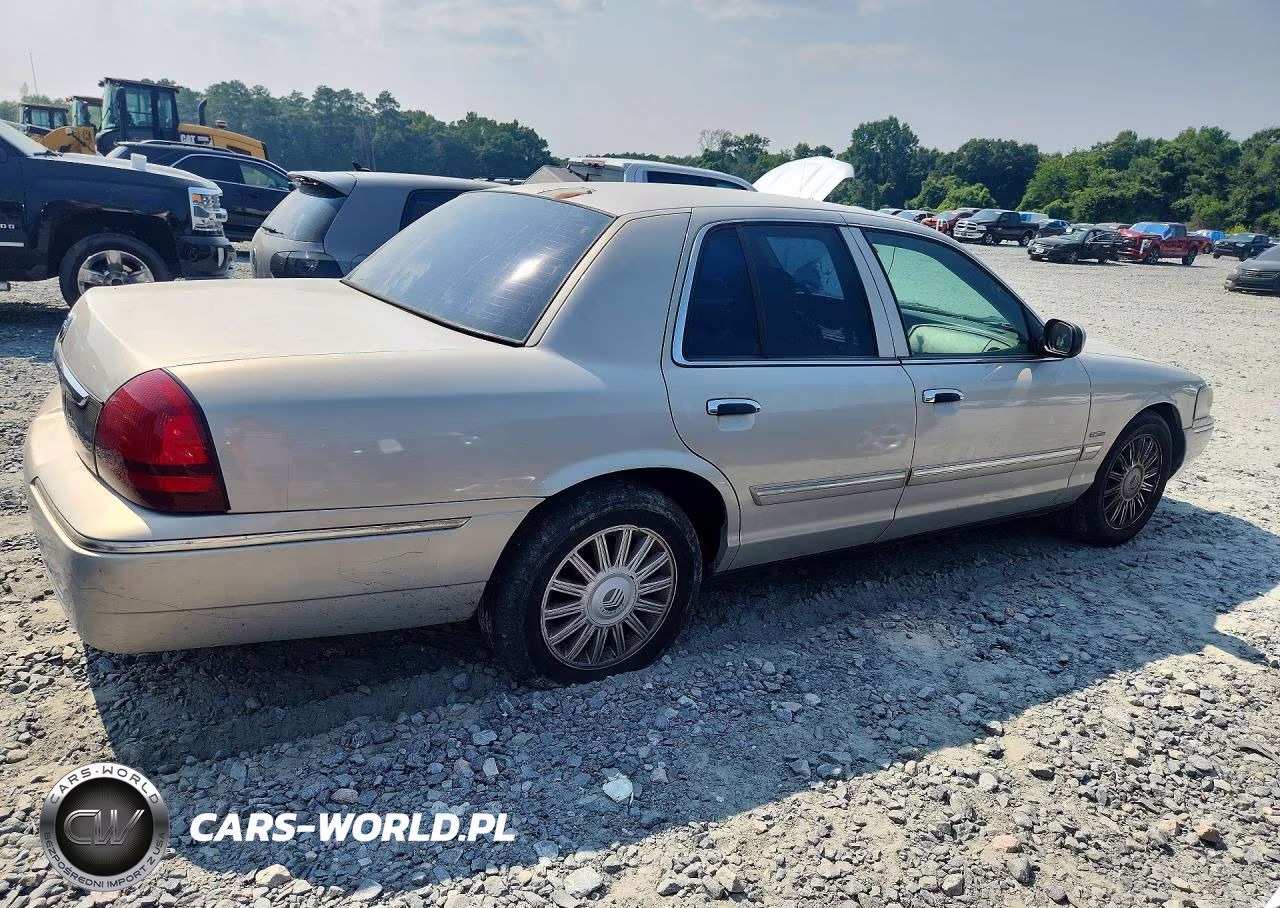 2009 Mercury Grand Marquis Ls VIN:2MEHM75V39X600996 - 3