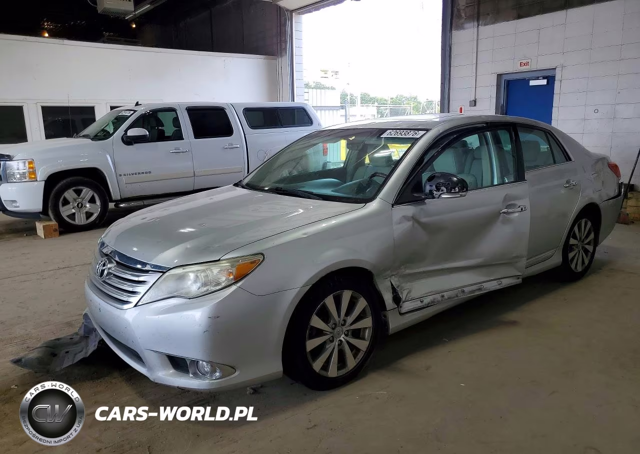 2011 Toyota Avalon Limited – zdjęcie 1 z 13