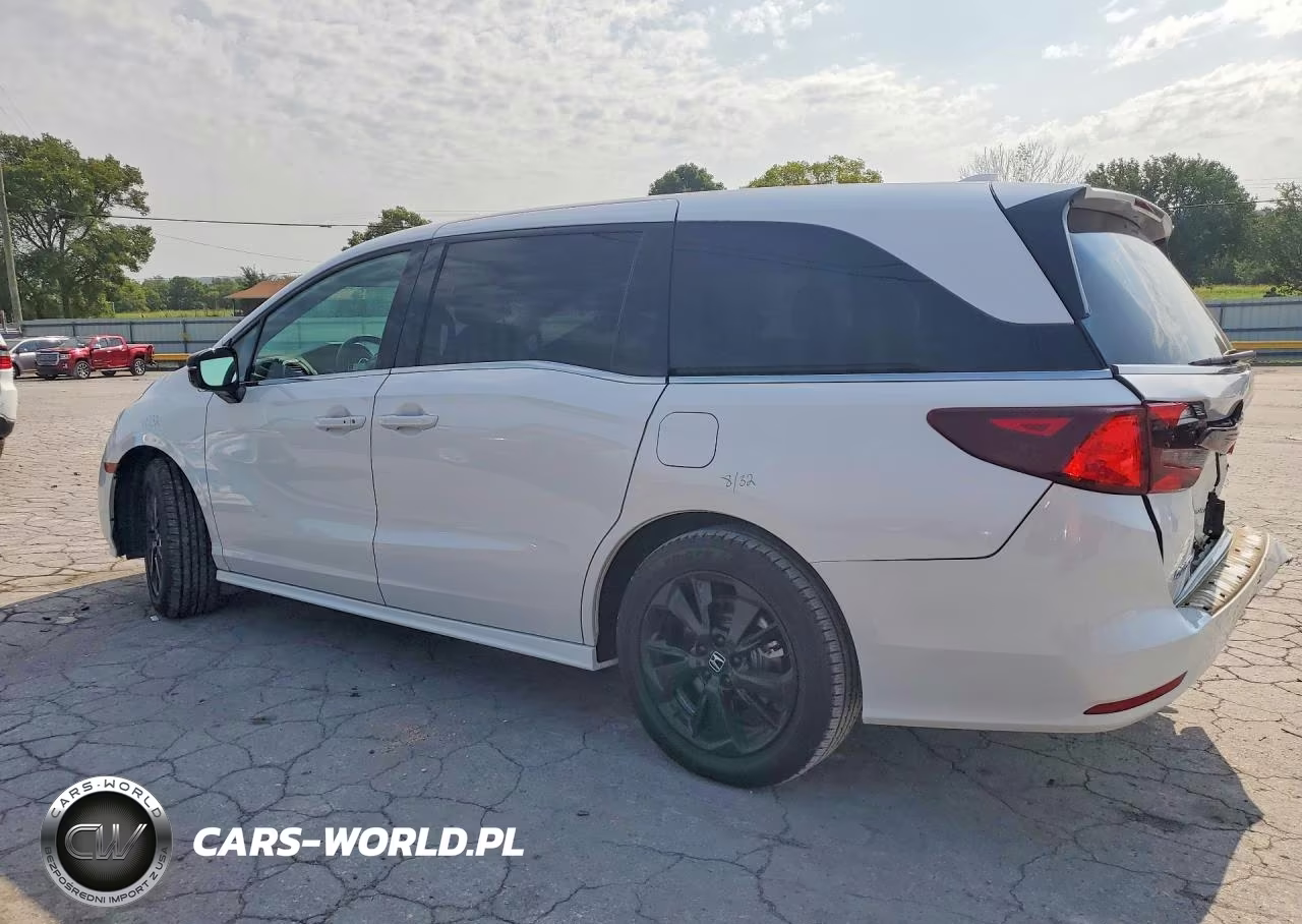 2023 Honda Odyssey Sport-L VIN:5FNRL6H7XPB076839 - 2