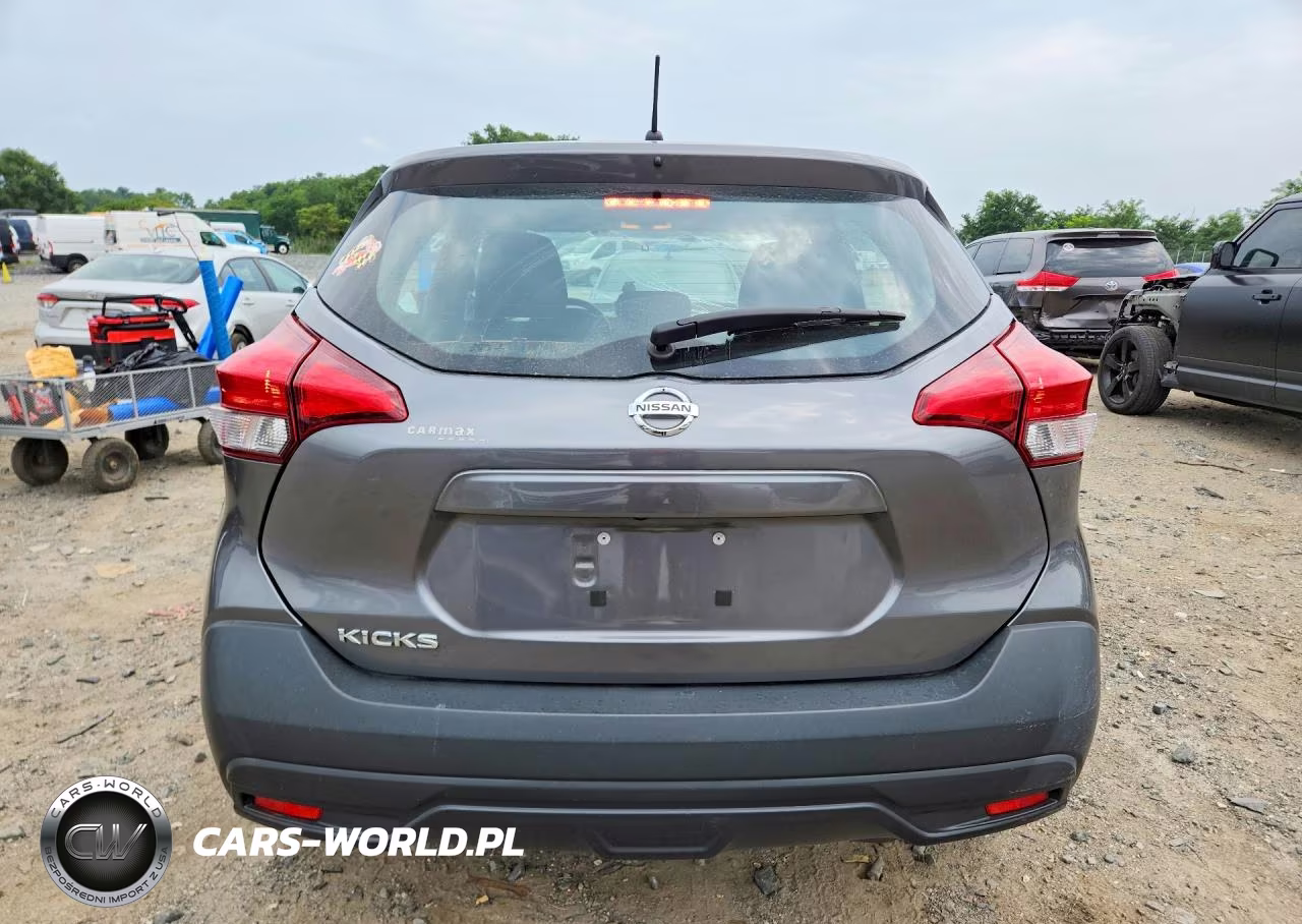 2019 Nissan Kicks S VIN:3N1CP5CU0KL492641 - 6
