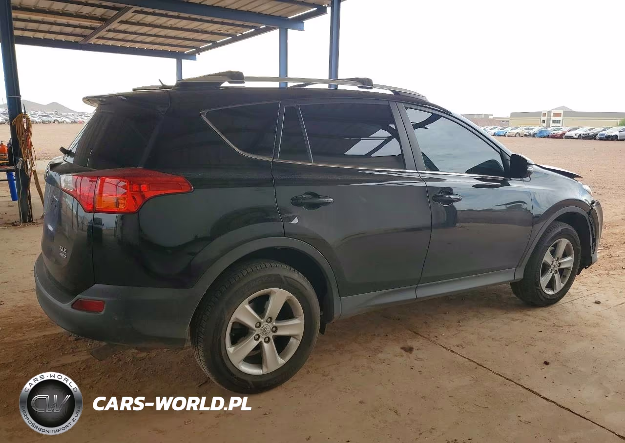 2013 Toyota Rav4 Xle VIN:2T3RFREV4DW043482 - 3