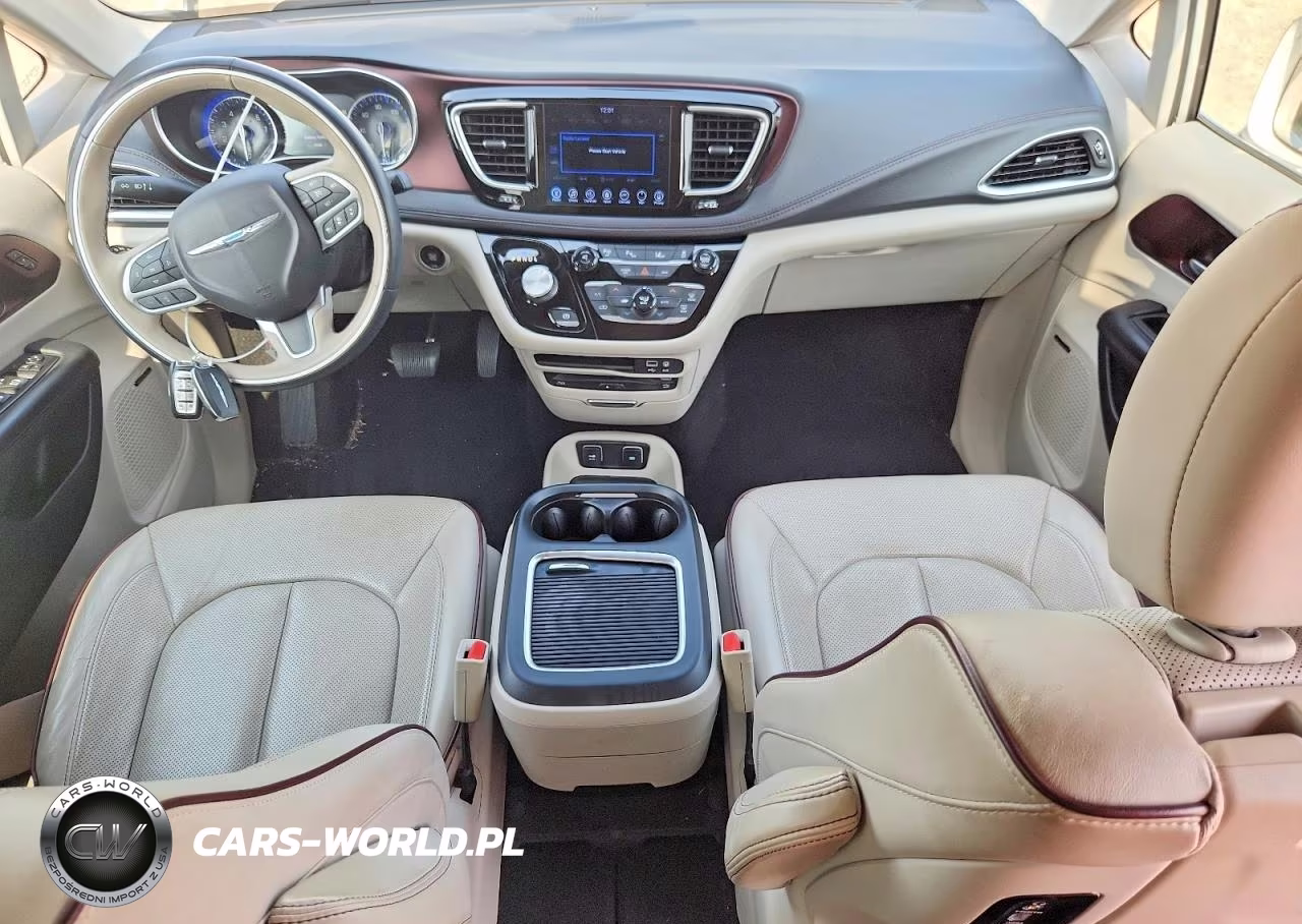 2017 Chrysler Pacifica Limited VIN:2C4RC1GGXHR665187 - 8