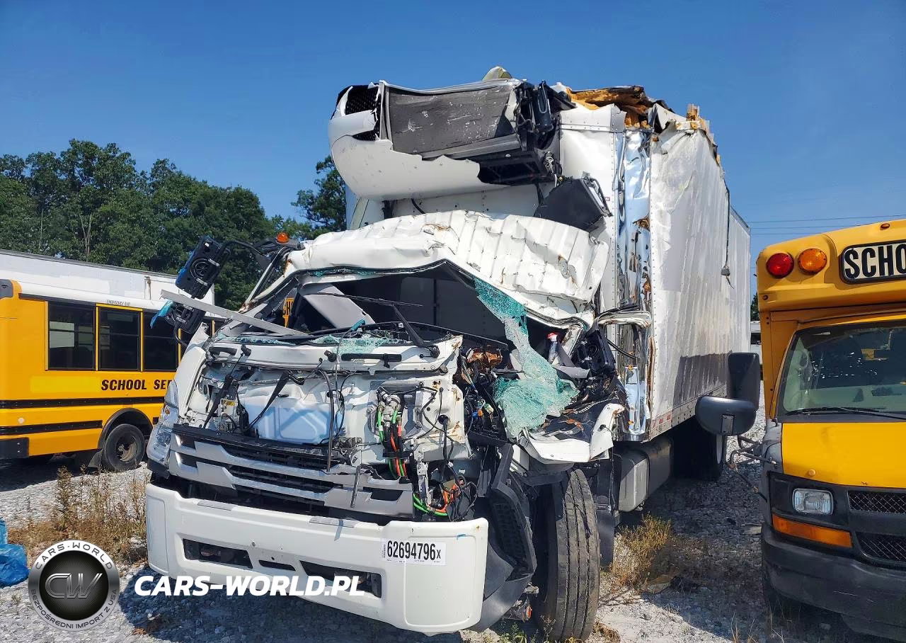2023 Isuzu Ftr