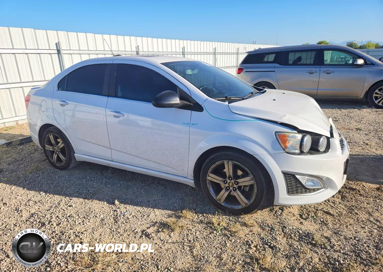 2015 Chevrolet Sonic Rs VIN:1G1JG5SB0F4164869 - 4