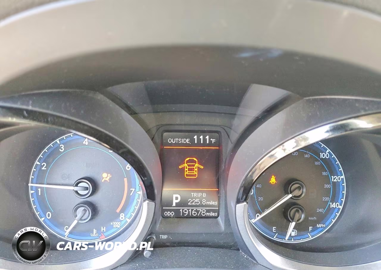 2016 Toyota Corolla S Plus VIN:5YFBURHE5GP485995 - 9